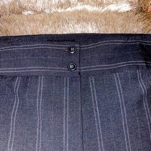 Jones NY smoked gray pin striped dress pants!